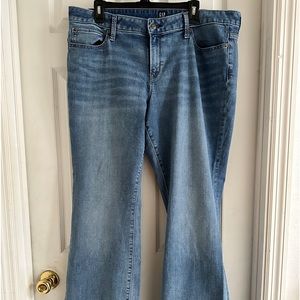 Like New GAP Long & Lean 18-34/R.